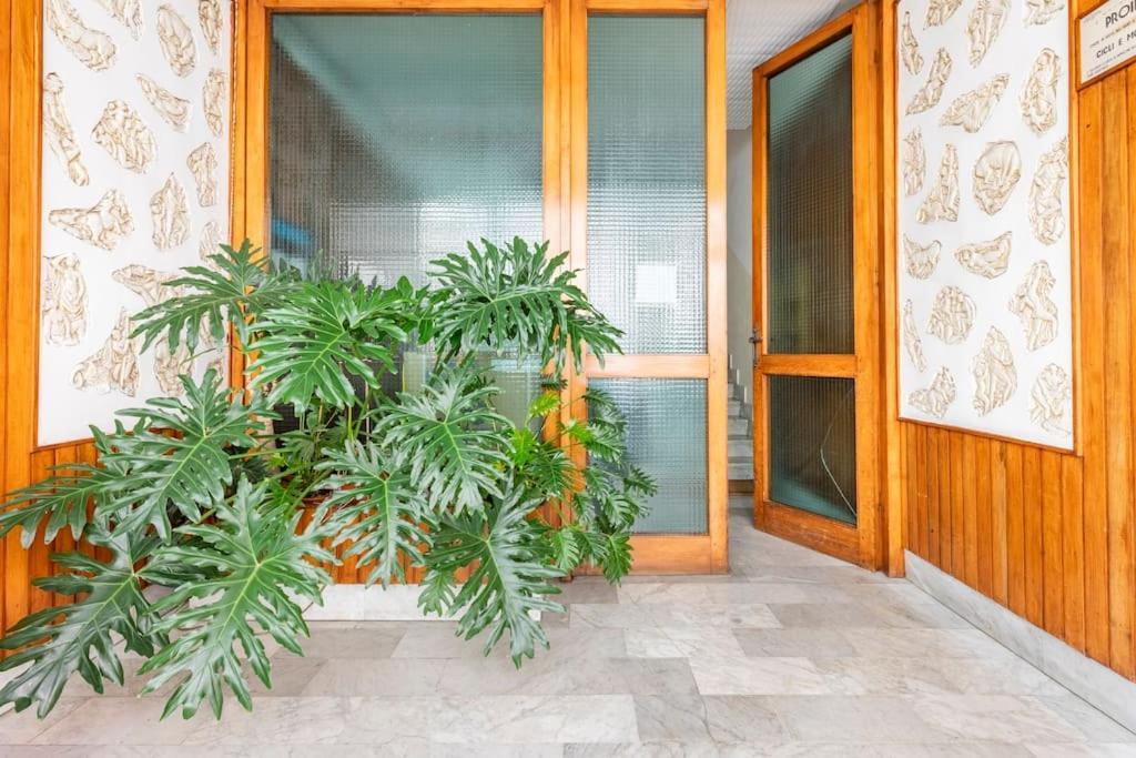 Casa Etruschi - Appartamento Con Posto Auto ลีวอร์โน ภายนอก รูปภาพ